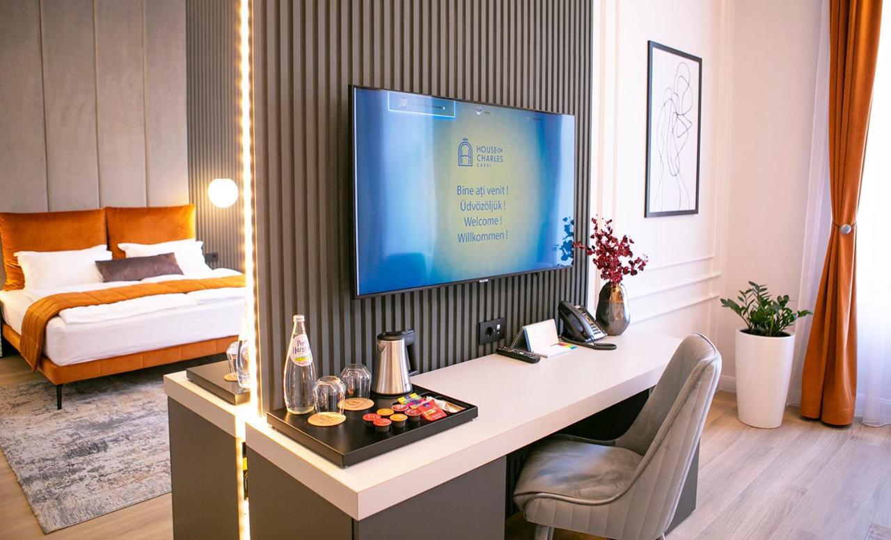 House Of Charles Hotel Carei Ngoại thất bức ảnh
