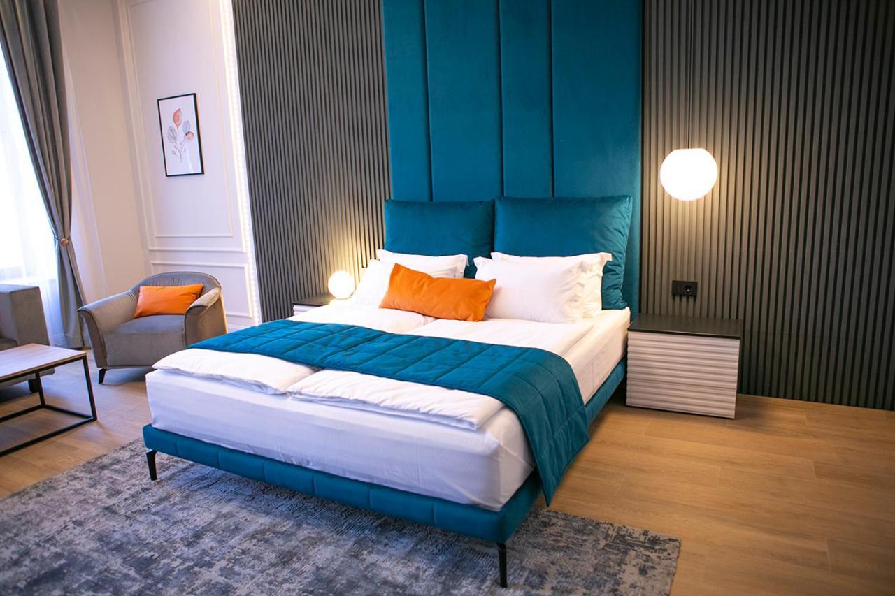 House Of Charles Hotel Carei Ngoại thất bức ảnh